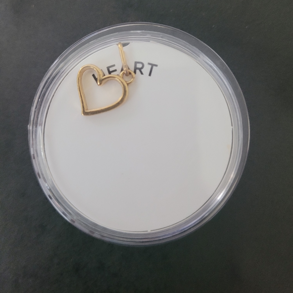 BRAND NEW - HEART - Alex and Ani Charm